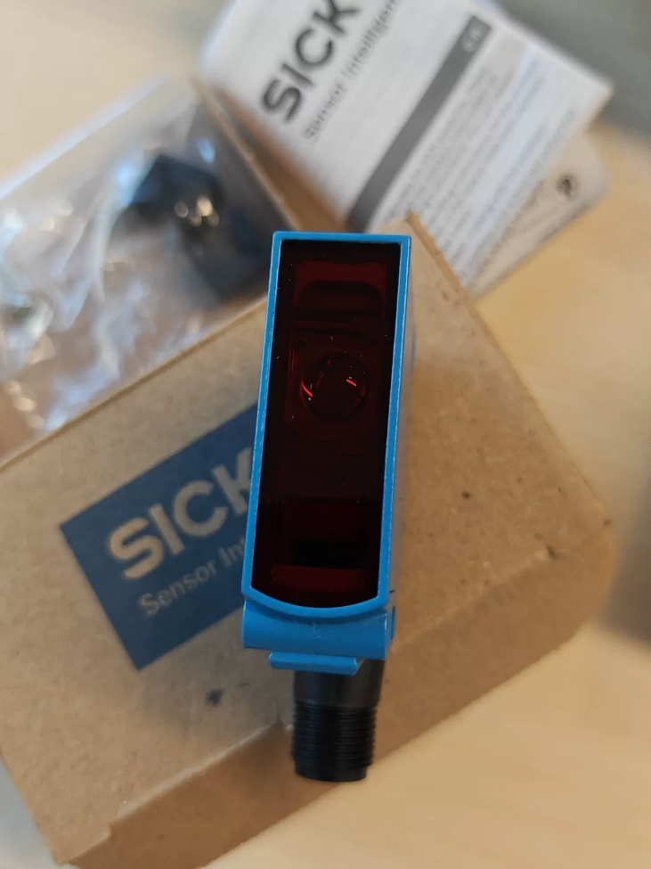 SICK WL12G-3P2572 Miniature Photoelectric Sensor