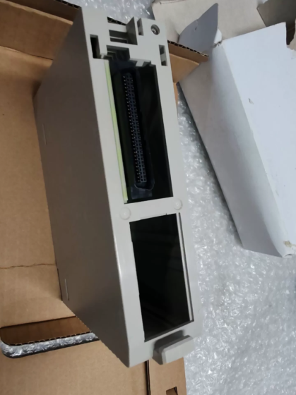 Omron CS1W-OD231 PLC Expansion Module